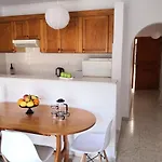 Seashell Apartment *