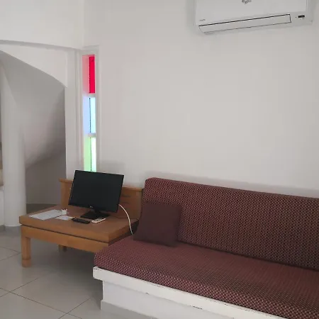 Seashell Apartament Pafos